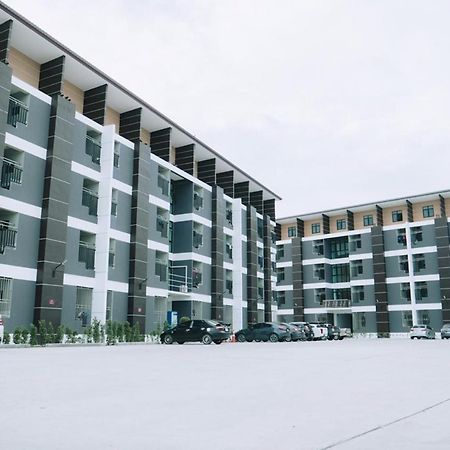 Pattanagorn Mansion พัฒนากร แมนชั่น Apartman Rayong Kültér fotó